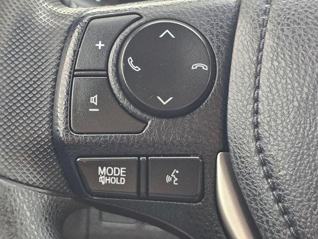 Photo of 2018 Gray Toyota RAV4