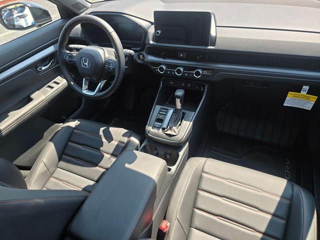 Photo of 2026 Platinum White Honda CR-V Hybrid