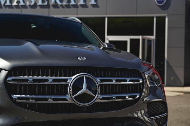 Photo of 2024 Selenite Gray Metallic Mercedes-Benz GLE 450 Plug-In Hybrid