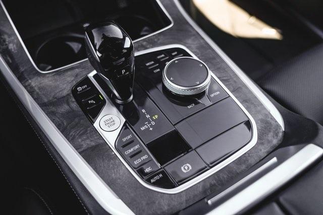 Photo of 2023 Alpine White BMW X5