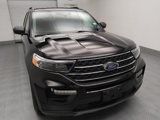 Photo of 2021 Agate Black Metallic Ford Explorer