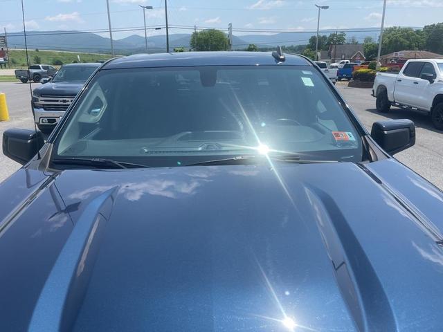 Photo of 2019 Northsky Blue Metallic Chevrolet Silverado 1500