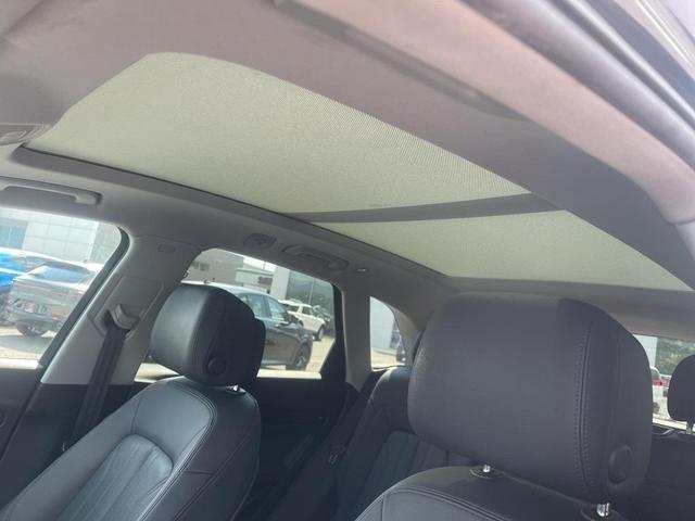 Photo of 2019 Manhattan Gray Metallic Audi Q5