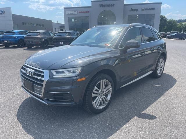 Photo of 2019 Manhattan Gray Metallic Audi Q5
