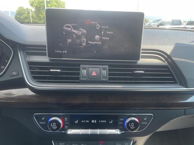 Photo of 2019 Manhattan Gray Metallic Audi Q5
