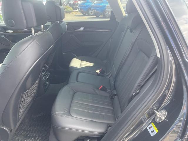 Photo of 2019 Manhattan Gray Metallic Audi Q5