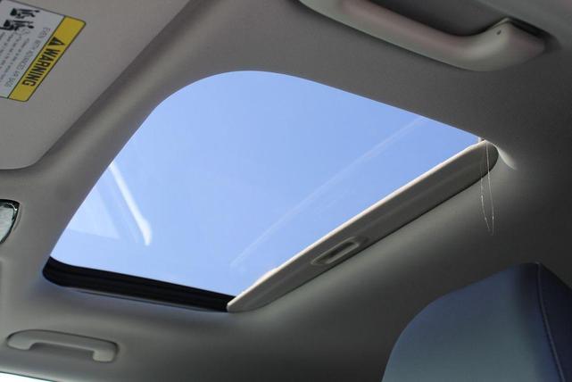 Photo of 2025 Atlantic Blue Hyundai SANTA FE