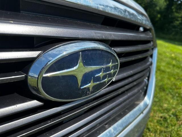 Photo of 2022 Ice Silver Metallic Subaru Ascent