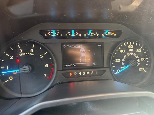 Photo of 2016 Oxford White Ford F-150