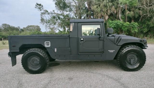 Photo of 1998 Black Am General Hummer