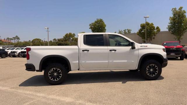 Photo of 2025 Summit White Chevrolet Silverado 1500