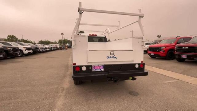 Photo of 2024 Summit White Chevrolet Silverado 2500