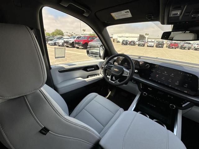 Photo of 2025 Iridescent Pearl Tricoat Chevrolet Tahoe