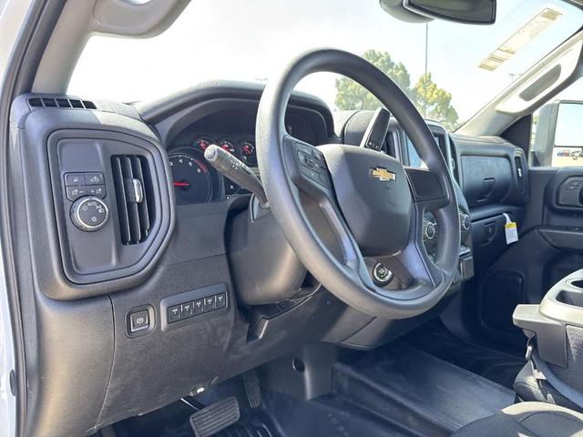 Photo of 2024 Summit White Chevrolet Silverado 3500
