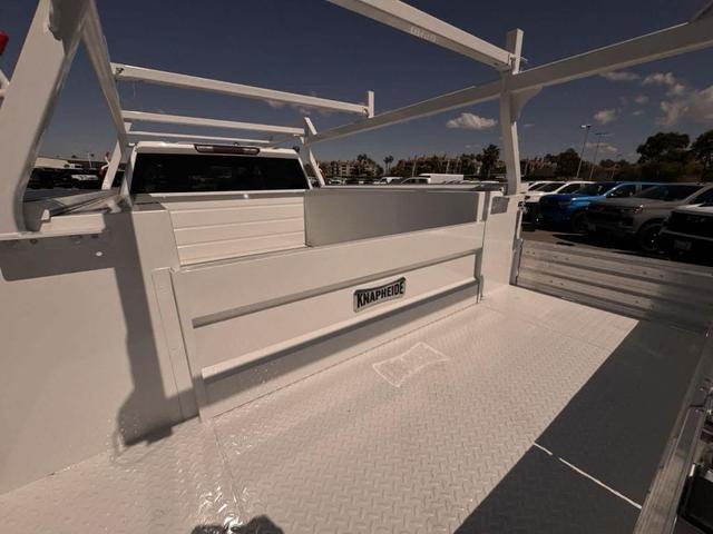 Photo of 2024 Summit White Chevrolet Silverado 3500