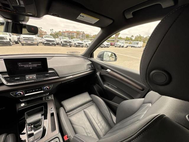 Photo of 2022 Daytona Gray Pearl Effect Audi Q5