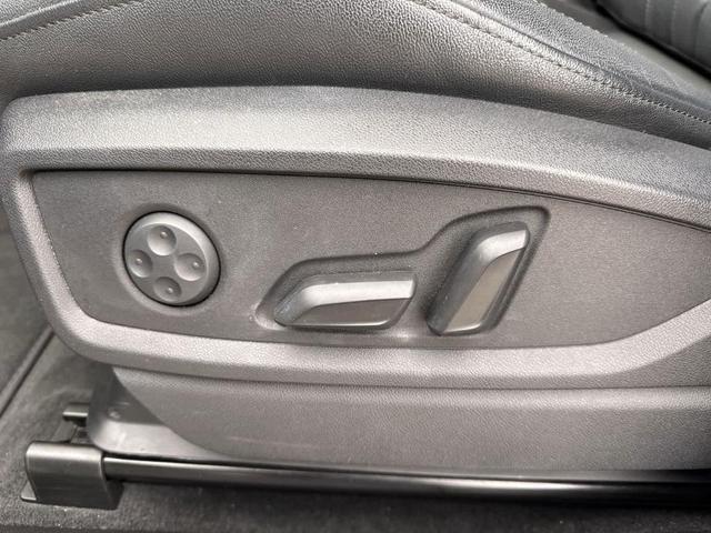 Photo of 2022 Daytona Gray Pearl Effect Audi Q5
