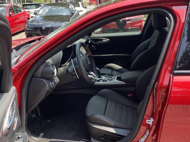 Photo of 2025 Rosso Etna Alfa Romeo Giulia