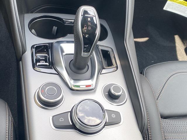 Photo of 2025 Rosso Etna Alfa Romeo Giulia
