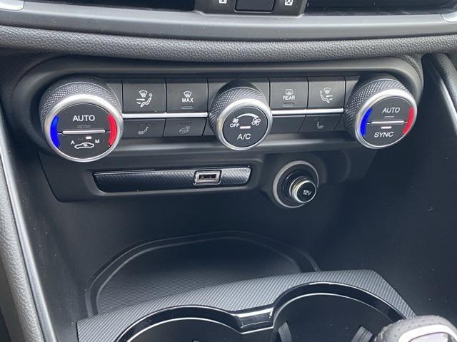 Photo of 2025 Rosso Etna Alfa Romeo Giulia