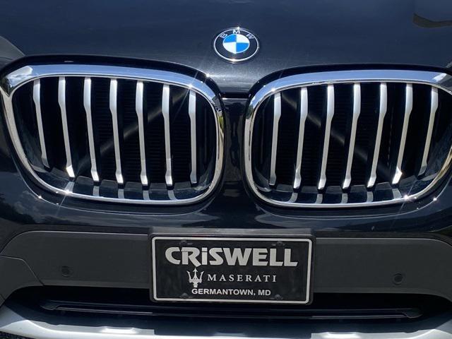 Photo of 2020 Black Sapphire Metallic BMW X3