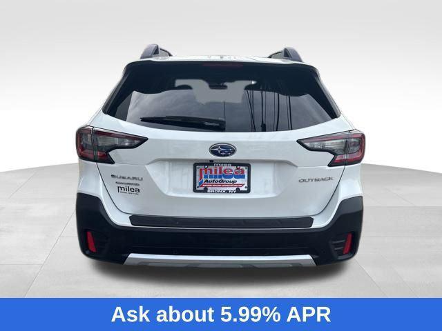 Photo of 2022 White Subaru Outback