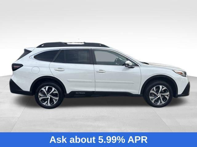 Photo of 2022 White Subaru Outback