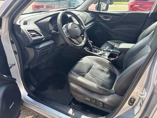 Photo of 2021 Gray Subaru Forester
