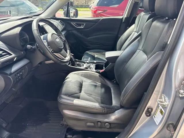 Photo of 2021 Gray Subaru Forester