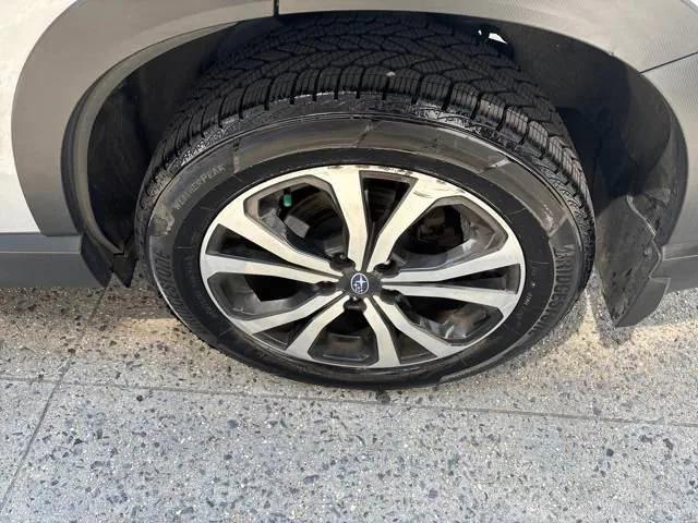 Photo of 2021 Gray Subaru Forester