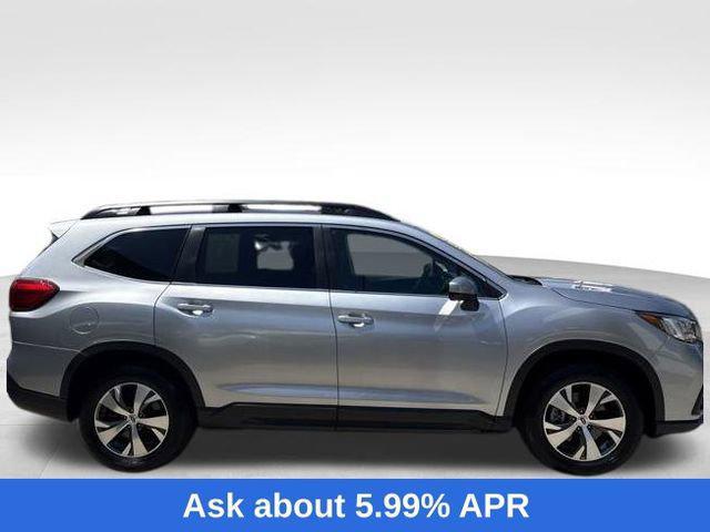 Photo of 2022 Silver Subaru Ascent