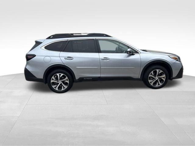 Photo of 2020 Gray Subaru Outback