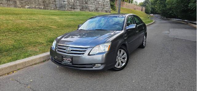 2005 Toyota Avalon