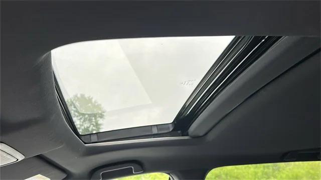 Photo of 2022 Obsidian Blue Pearl Honda Passport