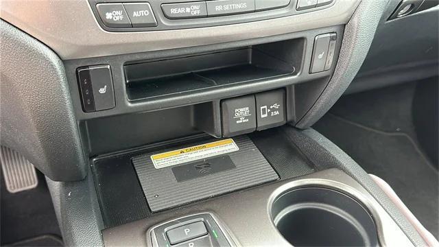 Photo of 2022 Obsidian Blue Pearl Honda Passport