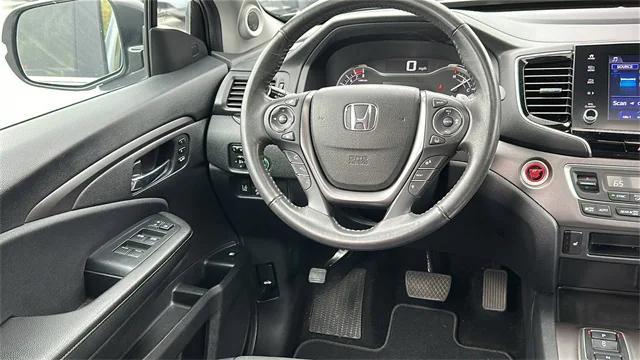 Photo of 2022 Lunar Silver Honda Ridgeline