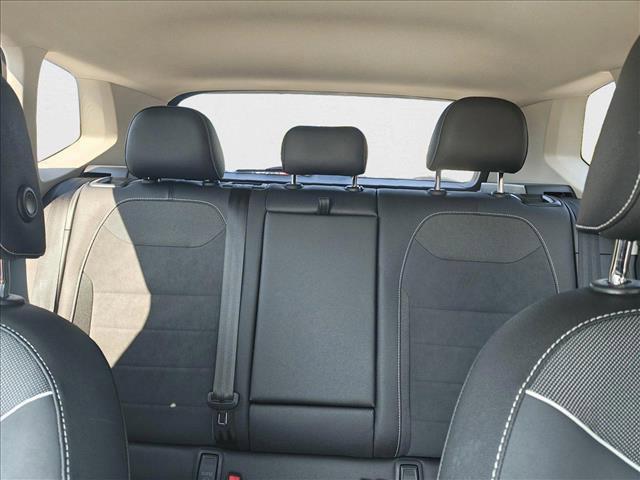 Photo of 2024 White Volkswagen Taos