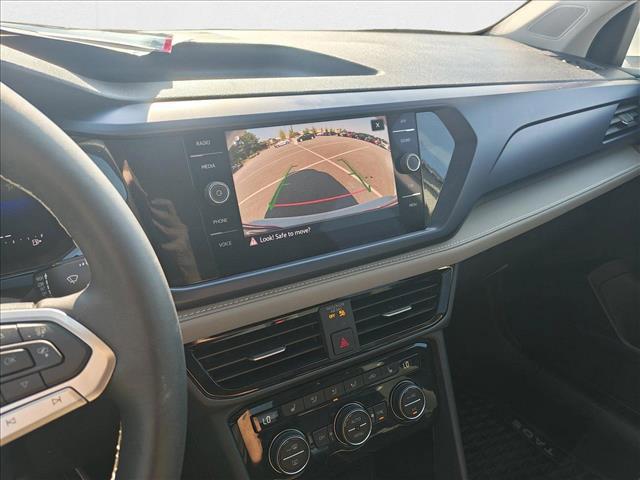 Photo of 2024 White Volkswagen Taos