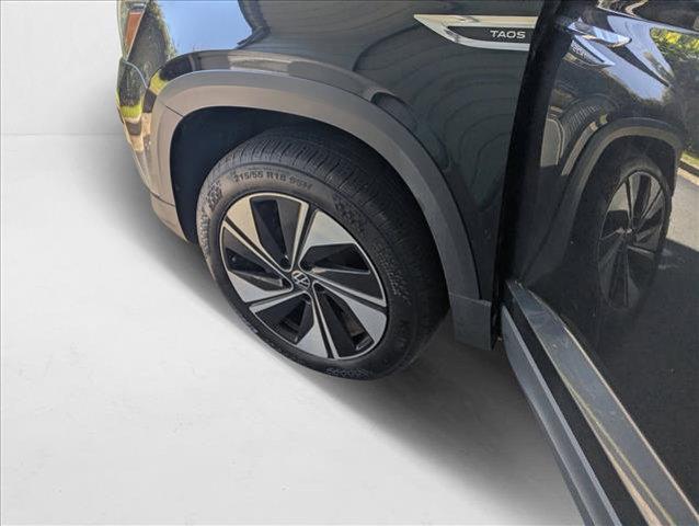Photo of 2024 Deep Black Pearl Volkswagen Taos