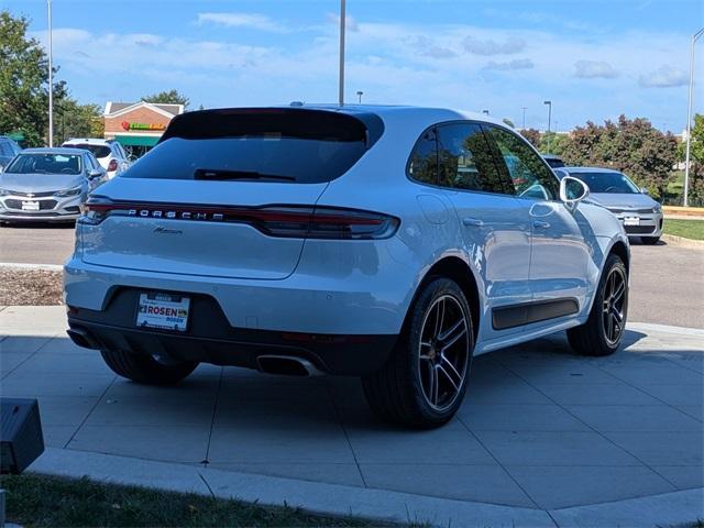 Photo of 2020 Carrara White Metallic Porsche Macan