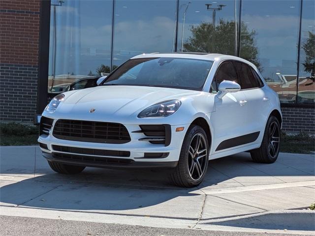 Photo of 2020 Carrara White Metallic Porsche Macan