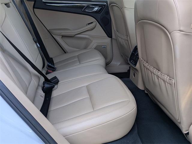 Photo of 2020 Carrara White Metallic Porsche Macan