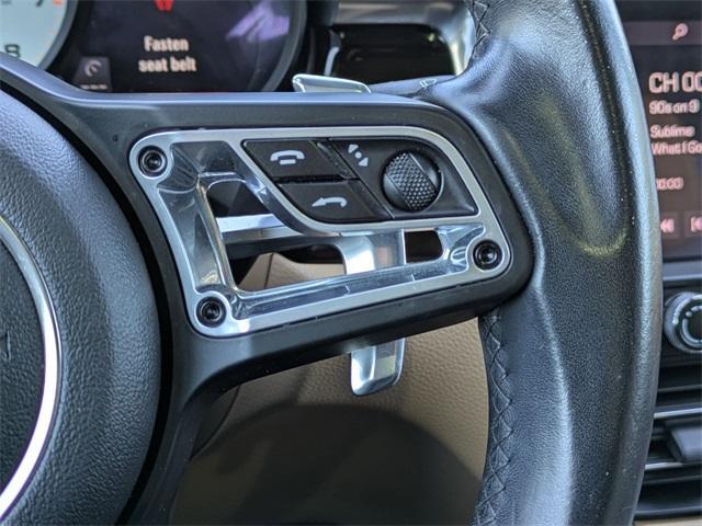 Photo of 2020 Carrara White Metallic Porsche Macan