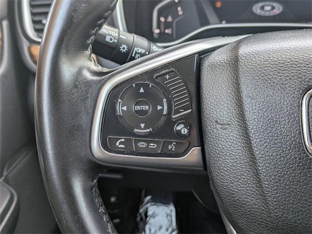 Photo of 2017 White Diamond Pearl Honda CR-V