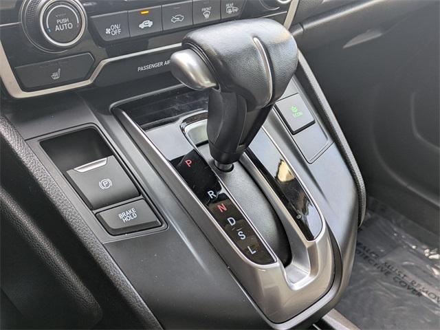 Photo of 2017 White Diamond Pearl Honda CR-V