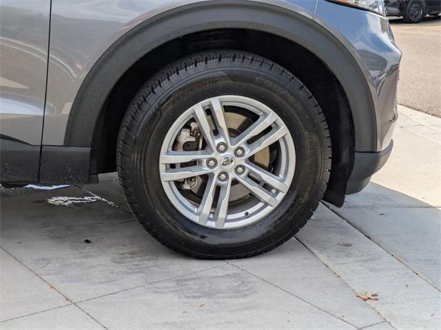 Photo of 2022 Carbonized Gray Metallic Ford Explorer