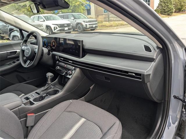 Photo of 2025 Blue Hyundai SONATA