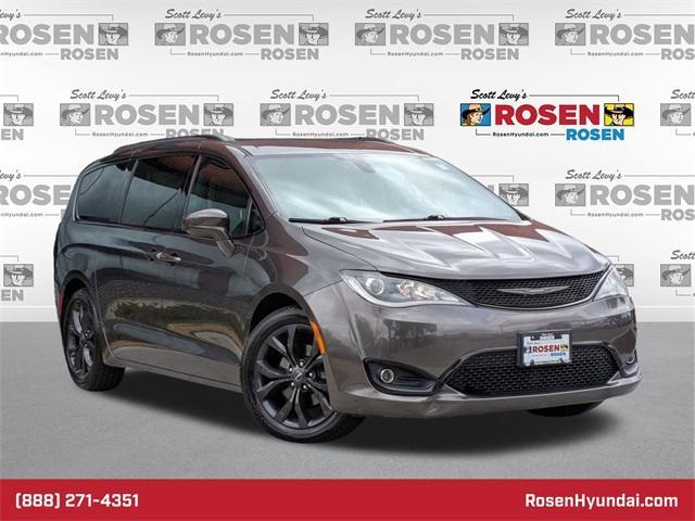 2019 Chrysler Pacifica