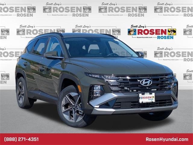 Photo of 2025 Green Hyundai TUCSON