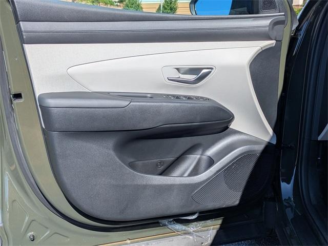 Photo of 2025 Green Hyundai TUCSON